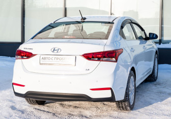 Подержанный автомобиль Hyundai Solaris Sedan 2017 года (6 фото)