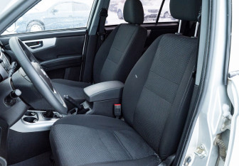 Подержанный автомобиль Lifan X60 2015 года (16 фото)