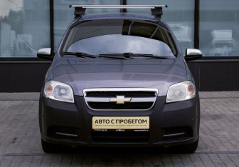 Подержанный автомобиль Chevrolet Aveo Sedan 2011 года (8 фото)