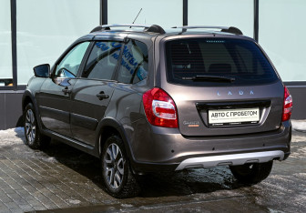 Подержанный автомобиль LADA (ВАЗ) Granta Wagon 2019 года (3 фото)