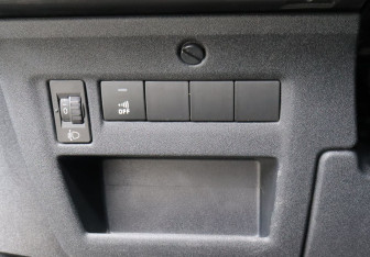 Подержанный автомобиль Citroen C4 Hatchback 2010 года (13 фото)