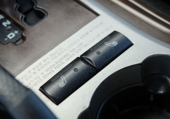 Подержанный автомобиль SsangYong Rexton 2006 года (13 фото)