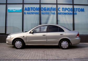 Подержанный автомобиль Nissan Almera Classic 2007 года (2 фото)