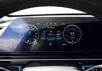 Подержанный автомобиль Omoda C5 2023 года (9 фото)