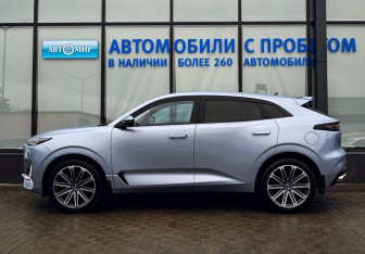 Подержанный автомобиль Changan UNI-K 2023 года (2 фото)