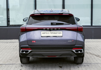 Подержанный автомобиль Omoda C5 2023 года (4 фото)