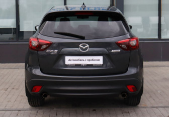 Подержанный автомобиль Mazda CX-5 2016 года (4 фото)