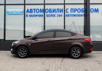 Подержанный автомобиль Hyundai Solaris Sedan 2016 года (2 фото)