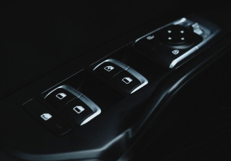 Подержанный автомобиль Kia K5 2021 года (11 фото)