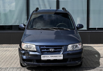 Подержанный автомобиль Hyundai Matrix 2004 года (8 фото)