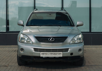 Подержанный автомобиль Lexus RX 2006 года (8 фото)