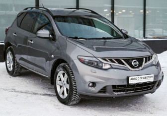 Подержанный автомобиль Nissan Murano Suv 2012 года (7 фото)