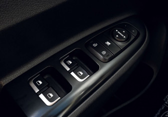 Подержанный автомобиль Kia Rio Sedan 2020 года (12 фото)