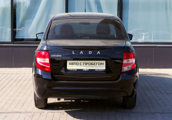 Подержанный автомобиль LADA (ВАЗ) Granta Liftback 2021 года (4 фото)