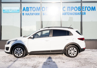 Подержанный автомобиль Kia Rio Hatchback 2018 года (2 фото)