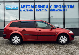 Подержанный автомобиль Renault Megane Wagon 2006 года (6 фото)