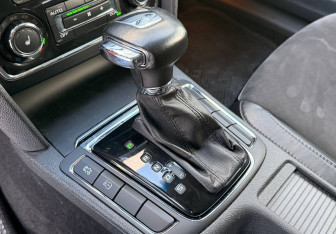 Подержанный автомобиль Skoda Superb Liftback 2012 года (13 фото)