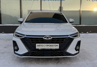 Подержанный автомобиль Chery Arrizo 8 2024 года (8 фото)