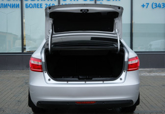 Подержанный автомобиль LADA (ВАЗ) Vesta Sedan 2018 года (18 фото)