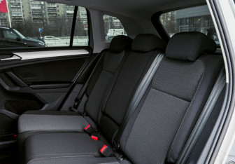 Подержанный автомобиль Volkswagen Tiguan 2021 года (18 фото)