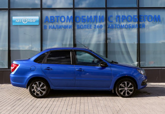 Подержанный автомобиль LADA (ВАЗ) Granta Liftback 2020 года (6 фото)