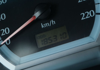 Подержанный автомобиль Chevrolet Lacetti Sedan 2012 года (15 фото)