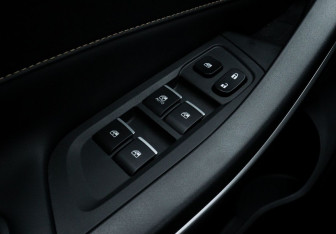 Новый Москвич 3 2023 (11 фото)