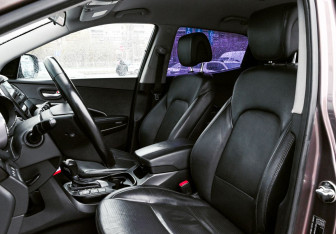 Подержанный автомобиль Hyundai Santa Fe 2013 года (16 фото)