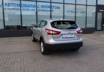 Подержанный автомобиль Nissan Qashqai 2018 года (3 фото)