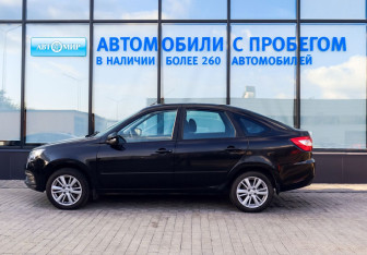 Подержанный автомобиль LADA (ВАЗ) Granta Liftback 2023 года (2 фото)