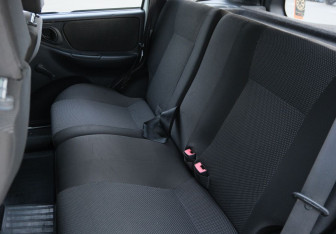 Подержанный автомобиль Chevrolet Niva 2015 года (16 фото)