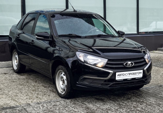 Подержанный автомобиль LADA (ВАЗ) Granta Sedan 2023 года (7 фото)