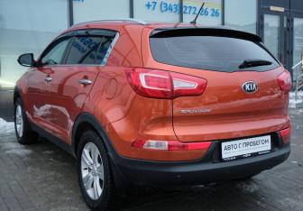 Подержанный автомобиль Kia Sportage 2013 года (3 фото)