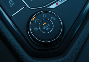 Подержанный автомобиль Volkswagen Tiguan 2017 года (13 фото)