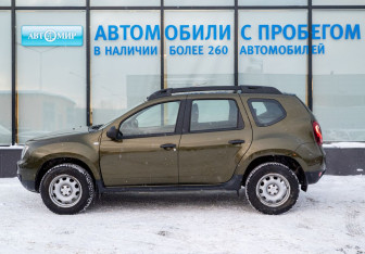 Подержанный автомобиль Renault Duster 2019 года (2 фото)