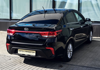 Подержанный автомобиль Kia Rio Sedan 2020 года (5 фото)