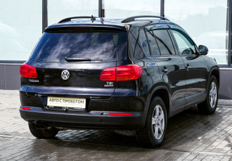 Подержанный автомобиль Volkswagen Tiguan 2012 года (5 фото)