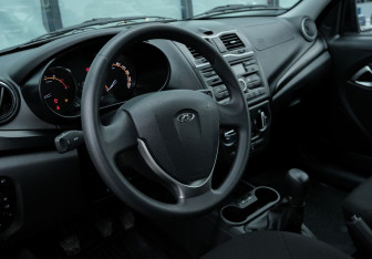 Подержанный автомобиль LADA (ВАЗ) Granta Liftback 2024 года (9 фото)