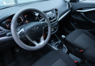 Подержанный автомобиль LADA (ВАЗ) Vesta Wagon 2019 года (9 фото)