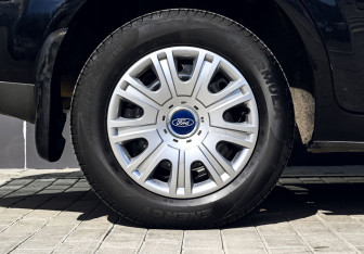 Подержанный автомобиль Ford Focus Sedan 2007 года (21 фото)