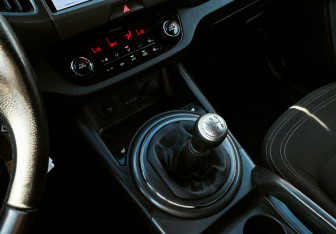 Подержанный автомобиль Kia Sportage 2014 года (9 фото)