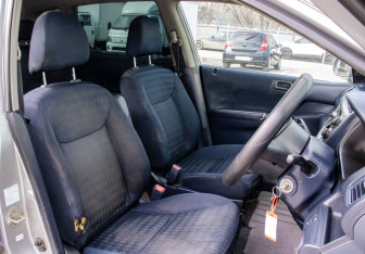 Подержанный автомобиль Honda Civic Hatchback 2001 года (11 фото)