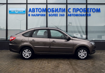 Подержанный автомобиль LADA (ВАЗ) Granta Liftback 2022 года (5 фото)