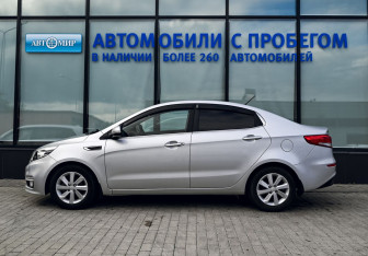 Подержанный автомобиль Kia Rio Sedan 2016 года (2 фото)