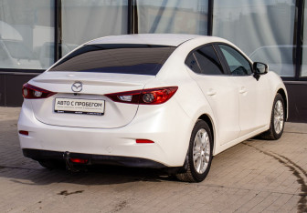 Подержанный автомобиль Mazda 3 Sedan 2014 года (5 фото)