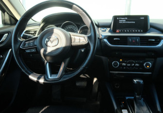 Подержанный автомобиль Mazda 6 Sedan 2018 года (10 фото)