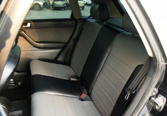 Подержанный автомобиль Audi A3 Hatchback 2002 года (15 фото)