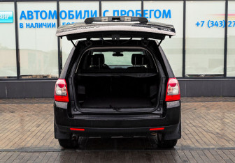Подержанный автомобиль Land Rover Freelander 2008 года (19 фото)