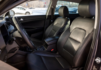 Подержанный автомобиль Hyundai Tucson 2019 года (9 фото)