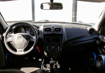 Подержанный автомобиль LADA (ВАЗ) Granta Sedan 2022 года (17 фото)